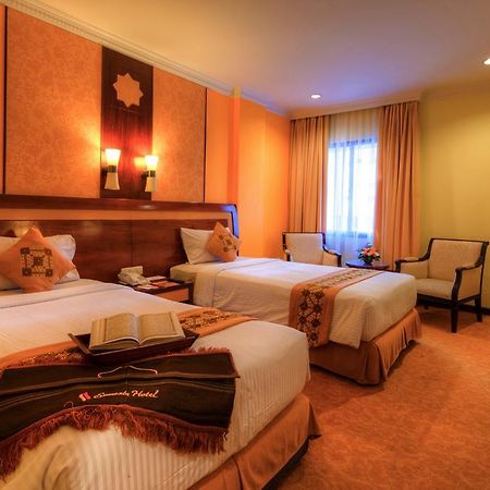 Semesta Heritage Hotel & Convention スマラン エクステリア 写真