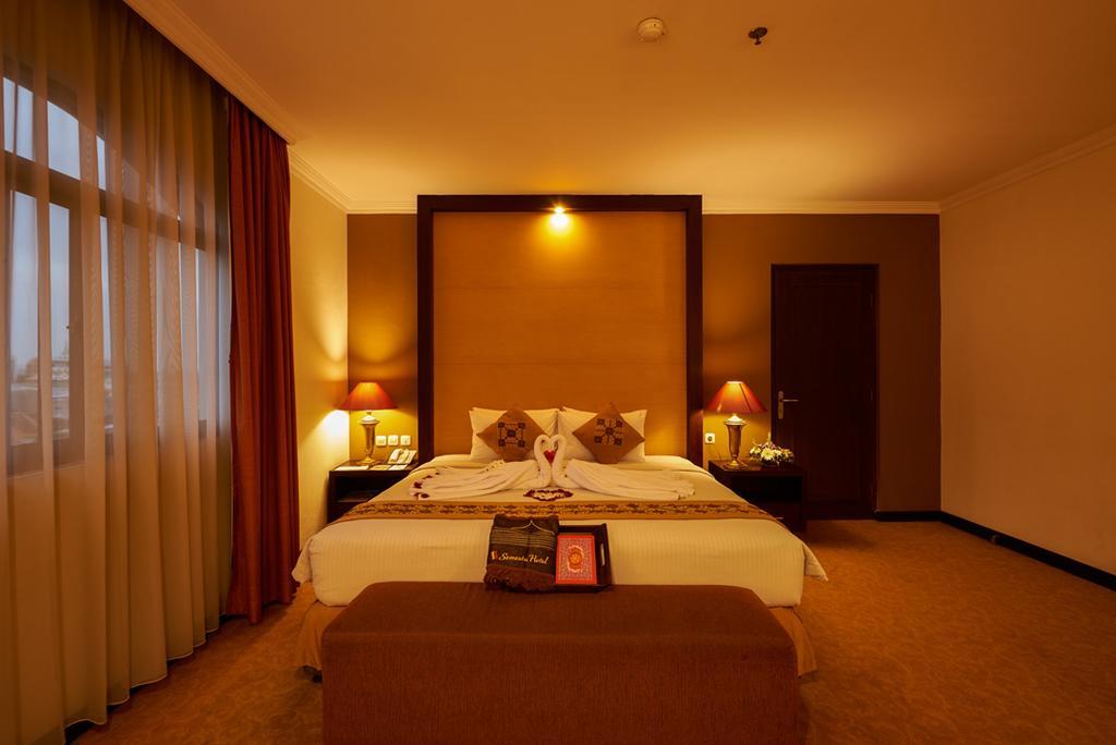 Semesta Heritage Hotel & Convention スマラン エクステリア 写真