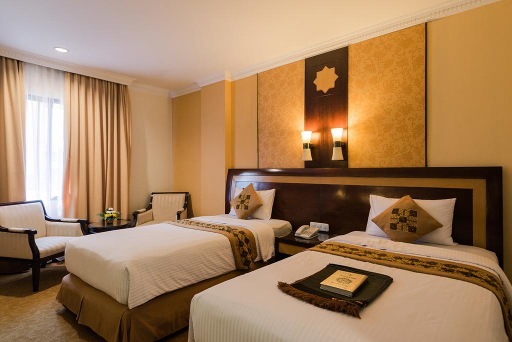 Semesta Heritage Hotel & Convention スマラン エクステリア 写真