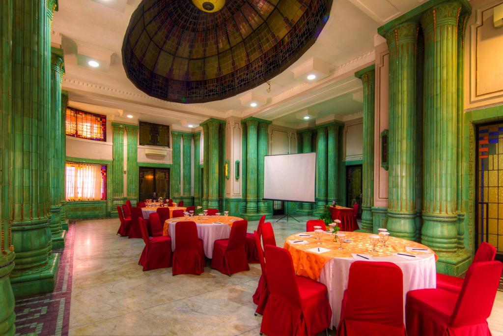 Semesta Heritage Hotel & Convention スマラン エクステリア 写真