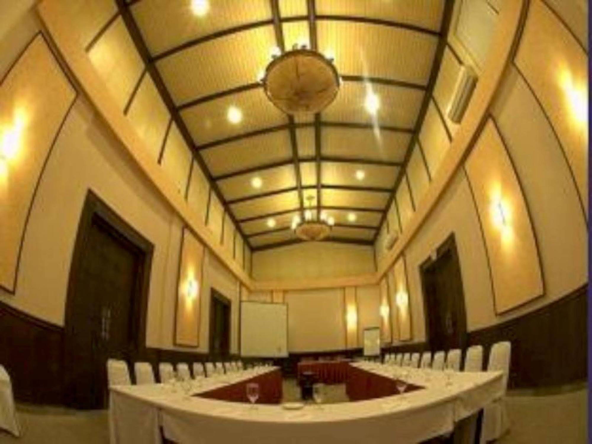 Semesta Heritage Hotel & Convention スマラン エクステリア 写真